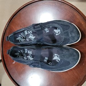 Merrell athletic flats